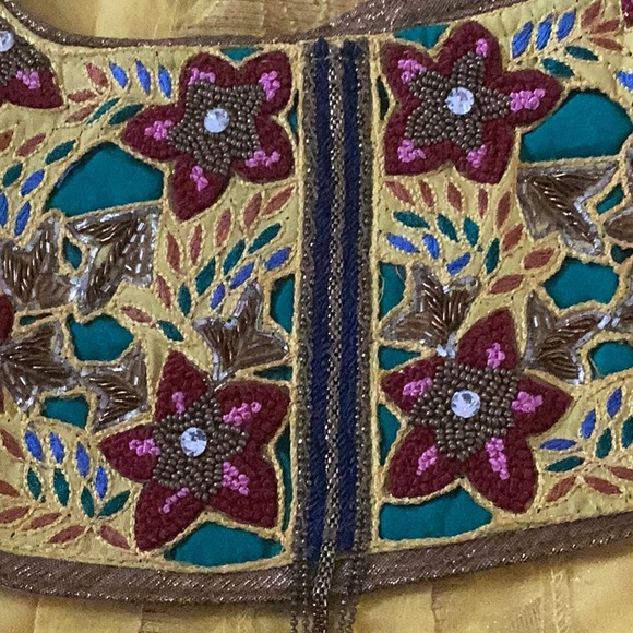 Bright yellow gold beaded dress embroidered beaded flowers size 2 or 4 EU 34 - Picture 10 of 14